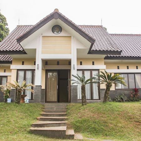 Aldeoz Villa Ciater Sarireja Exteriér fotografie