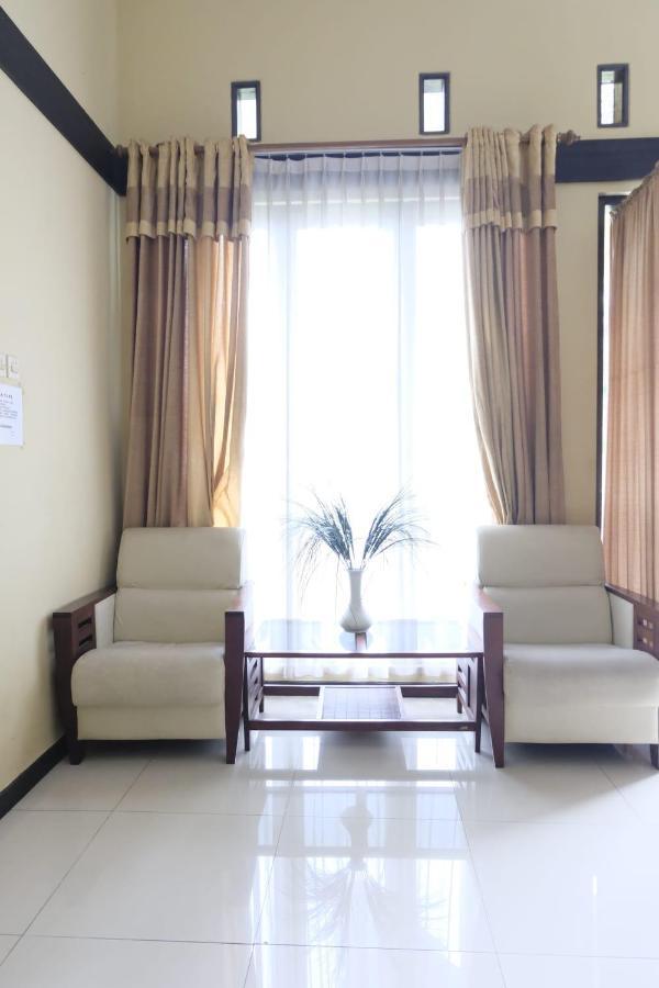 Aldeoz Villa Ciater Sarireja Exteriér fotografie